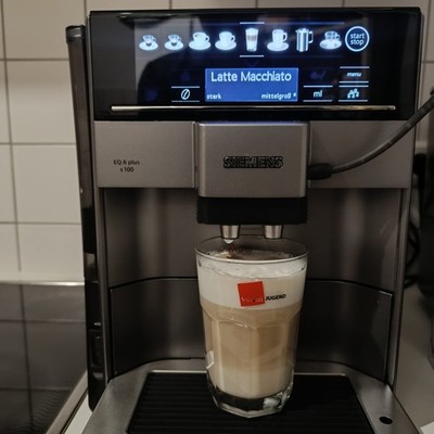 Siemens EQ.6 Plus S100  Kaffeevollautomat  Top Zustand Überarbeitet, Service... 