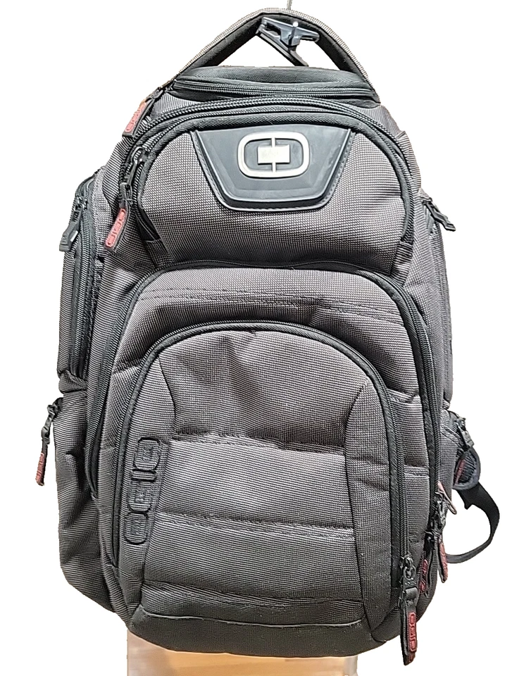 Рюкзак OGIO Renegade RSS 18 дюймов черный реактивная система подвески 11 карманов - Изображение 2 из 4