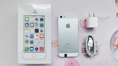 Apple iPhone 5s Unlocked New Battery - 16 GB/32 GB/64 GB- ALL COLOR ON SALE