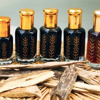 Natürliches ätherisches Adlerholzöl, reines 100 % thailändisches Dehn Oudh...