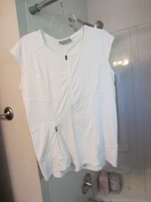 NWOT women's sleeveless active wear top Athleta Size L white color