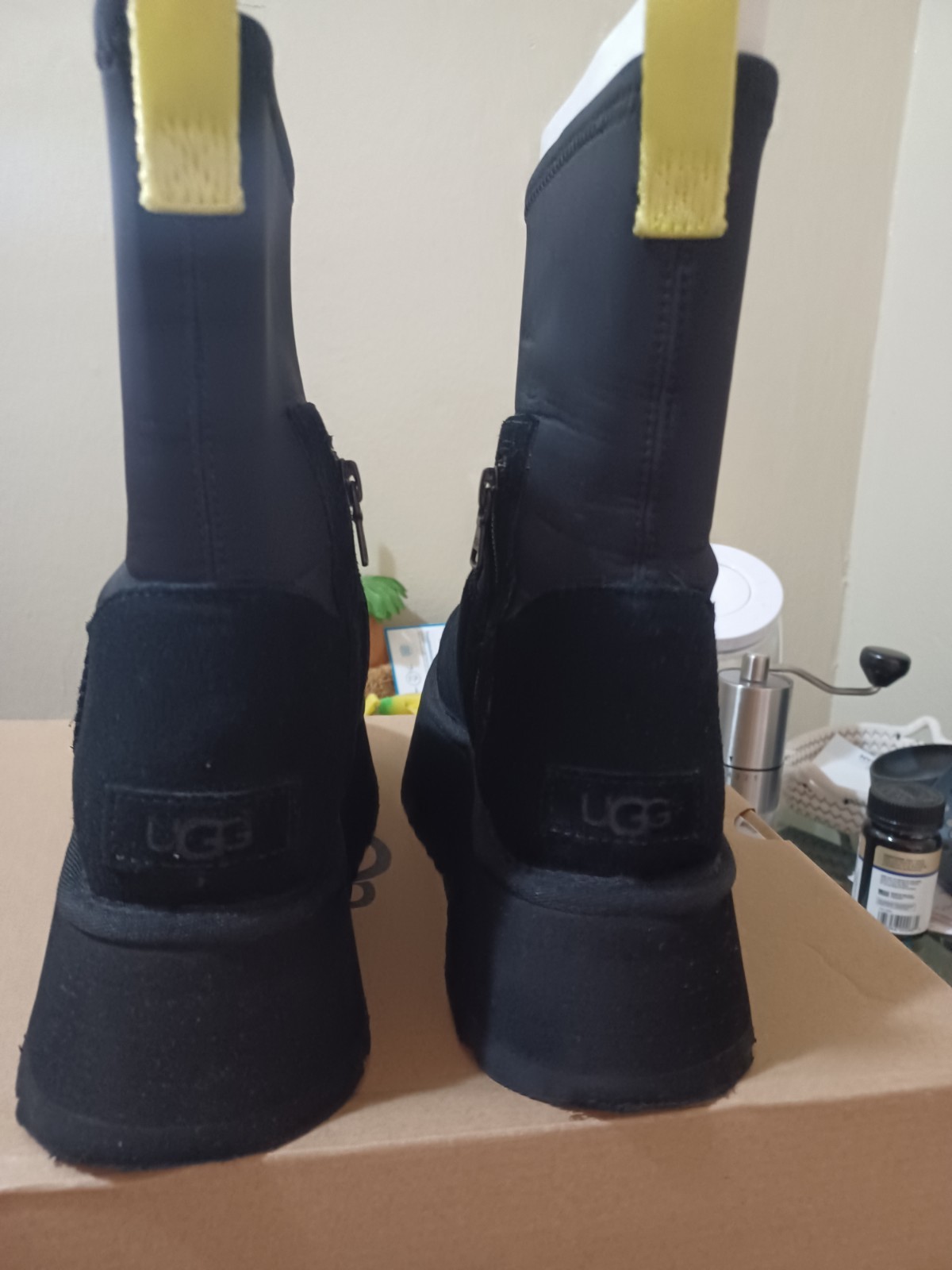 ugg classic dipper - image 4