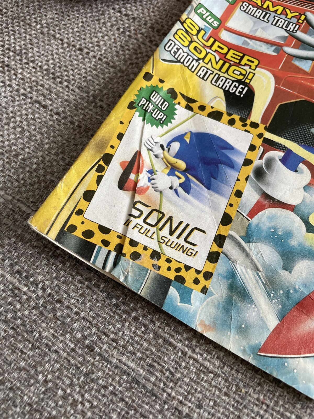 233500 - safe, artist:usa37107692, sonic the hedgehog (sonic), hedgehog,  mammal, sega, sonic the comic, sonic the hedgehog (series), fleetway, male,  solo, solo male, super sonic, super sonic (fleetway) - Furbooru