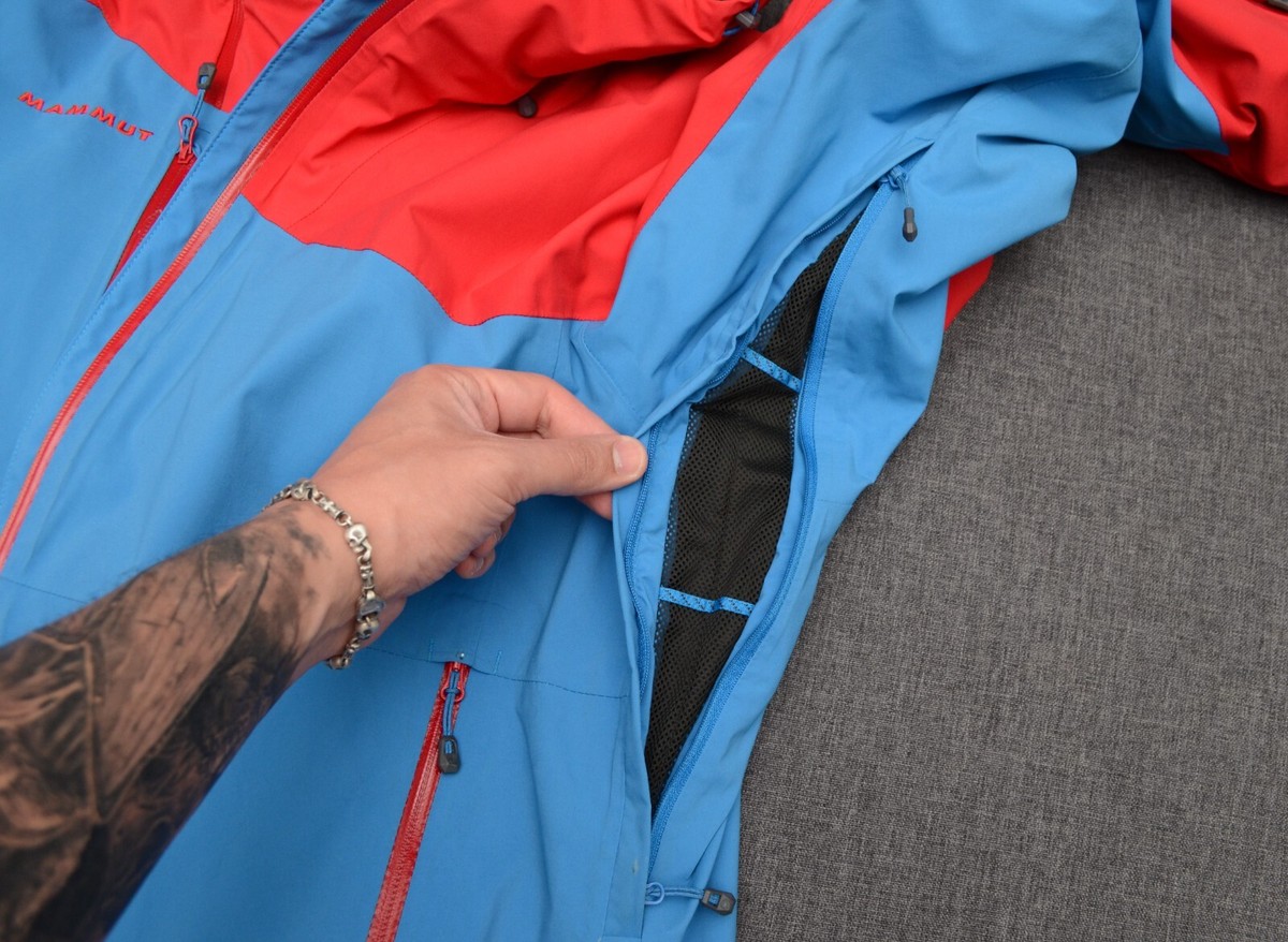 Authentic Men's Mammut Erez Ski Insulated Hooded DryTech Jacket