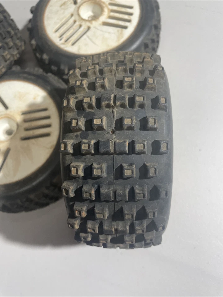 FG 1/5 1/6 Tires and wheels For Leopard - Image 2 of 3