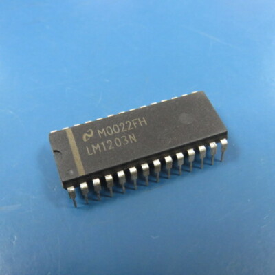 NSC  LM1203N Qty of 65 per Lot NSC  LM1203N
