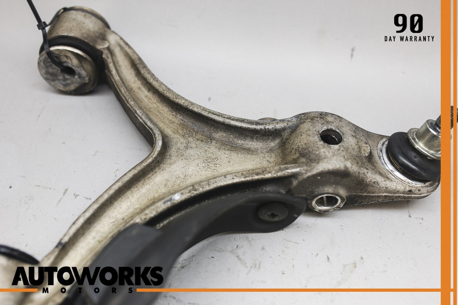 03-10 Maserati Quattroporte M139 Front Right Side Lower Control Arm 3206581 OEM