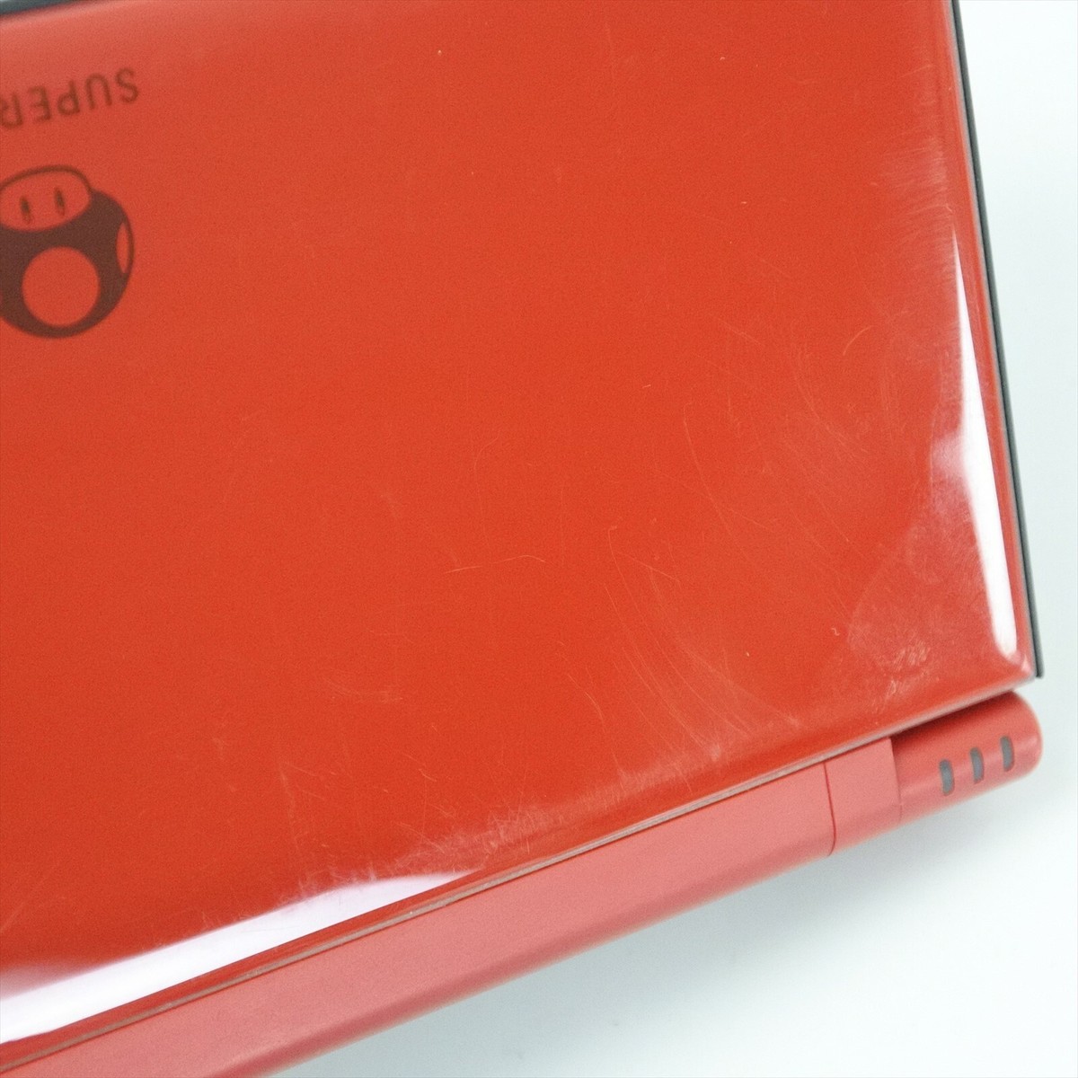 Nintendo DSi LL Super Mario Bros. 25th Anniversary UTL-001 Nintendo DSi LL Super Mario Bros. 25th Anniversary UTL-001