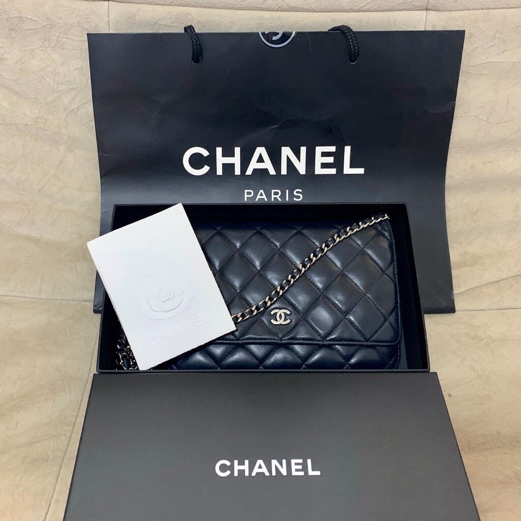 chanel wallet on chain preloved