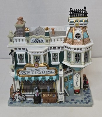 Lemax Rare 2006 Treasure Trove Antiques Caddington Lighted Village Holiday Decor