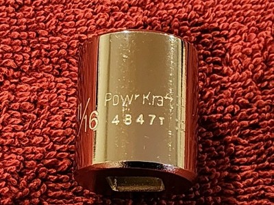 Powr-Kraft 4847 T  Socket 11/16'' 3/8'' Dr. 12 Pt, USA. New Old Stock