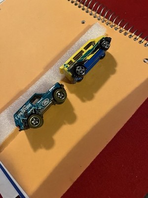 Hot Wheels 2 Items Range Rover Classic And Speedbox Good Condition.  Kk255