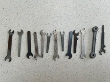 13 VINTAGE SLOT CAR WRENCHES some hard to find BUY NOW FREE SHIP 16