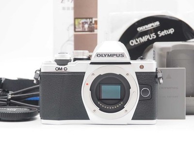 Olympus OM-D E-M10 Mark II 16.1MP Camera Silver Used from Japan