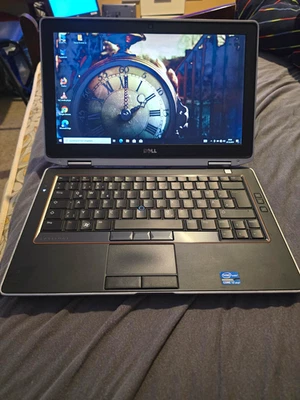 Dell Latitude E6320 · i7-2640M · 8GB · 465GB