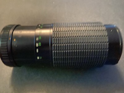 objectif TOKURA MC AUTO-ZOOM ( 1 : 3.9 , 80-200mm 55 mm