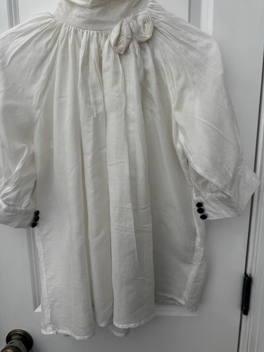 Blouse victorienne blanche coton soie col rosace manches bouffantes bouton noir boho 8 - Photo 3/9