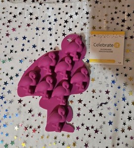 Brand New With Tags Flamingo Silicone Mold 8 Cavity Candy Resin Soap Wax Treat