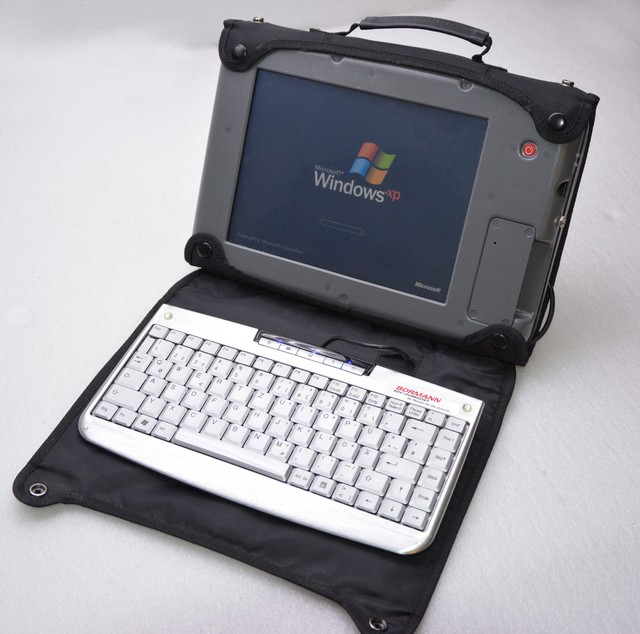Mobile Notebook bormann Avec Écran Tactile Caisse Éclaboussures Windows 2000 MM Mobile Notebook bormann Avec Écran Tactile Caisse Éclaboussures Windows 2000 MM