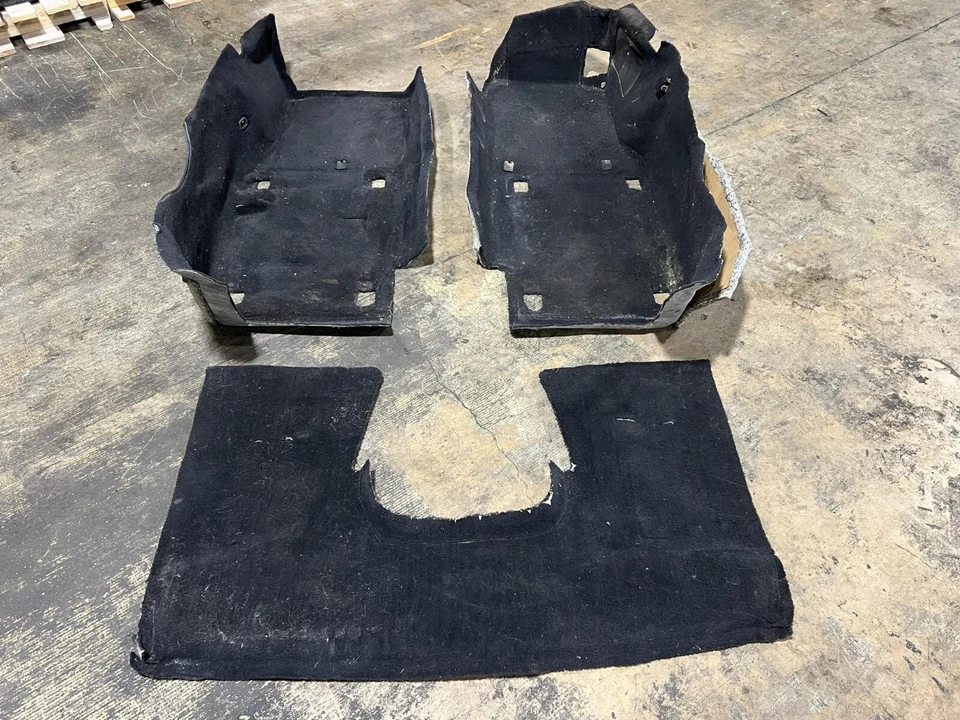 Alfombra de piso delantero Corvette C5 97-04 negra cupé Targa #0035 Foto 4 de 4