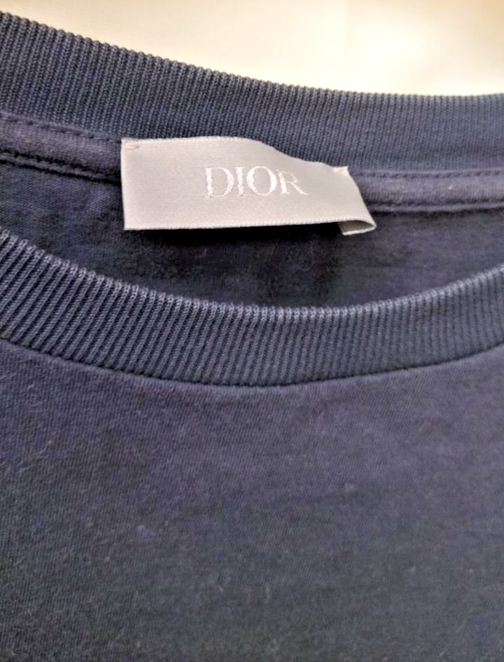 Dior x KAWS 19ss Embroidered Bee Logo T-Shirt Navy Size M Dior x KAWS 19ss Embroidered Bee Logo T-Shirt Navy Size M