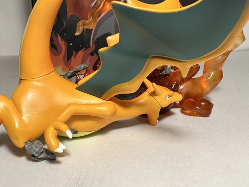 2016 Poke Studios Charizard Figure in Japanese Box opened - Picture 3 of 9