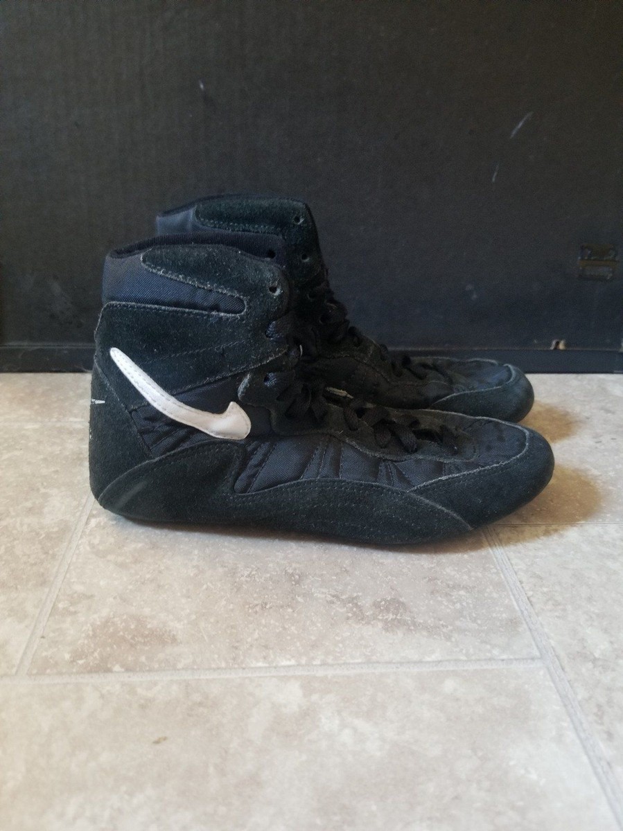 Rare Nike OG Speedsweep wrestling shoes black white youth 5