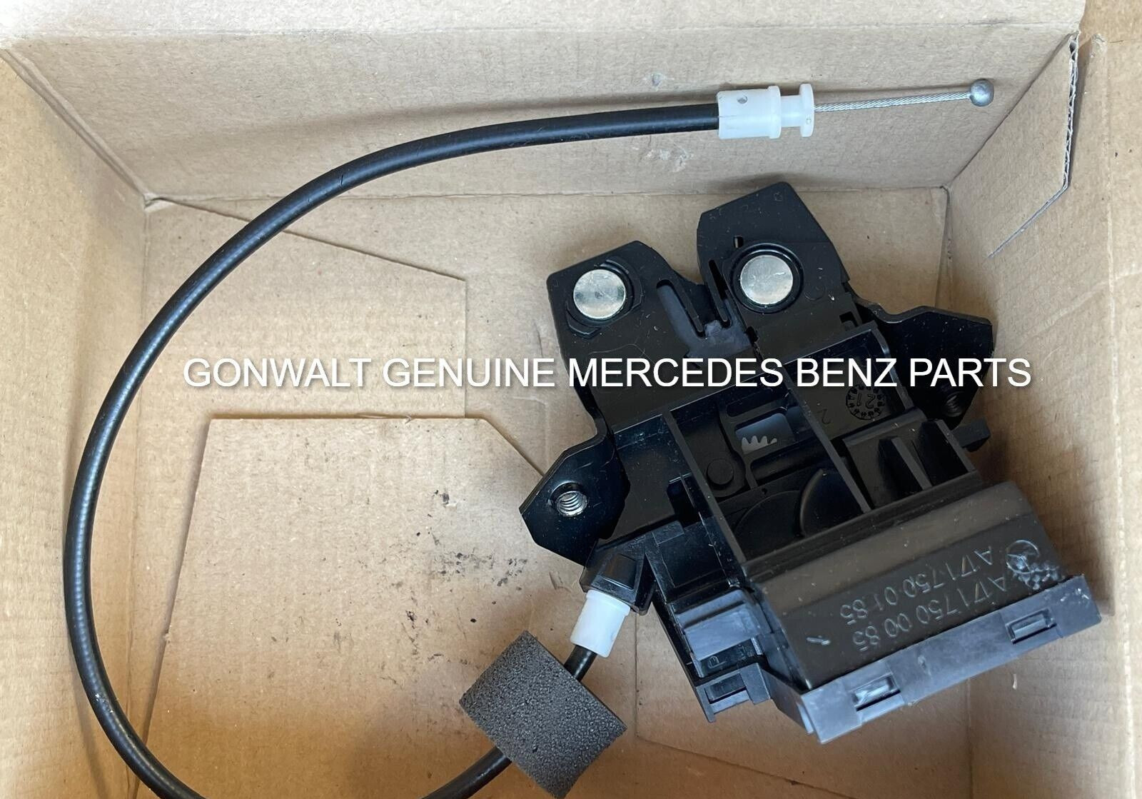 Mercedes Benz SLR McLaren 2005-2009 Latch Type Trunk Lock 1717500085
