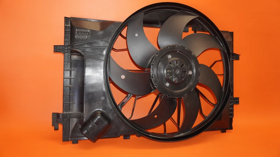 VENTILADOR DE REFRIGERACIÓN MERCEDES BENZ C320 2005 2006 2007 C230 600W A2035001693 OEM Foto 2 de 4