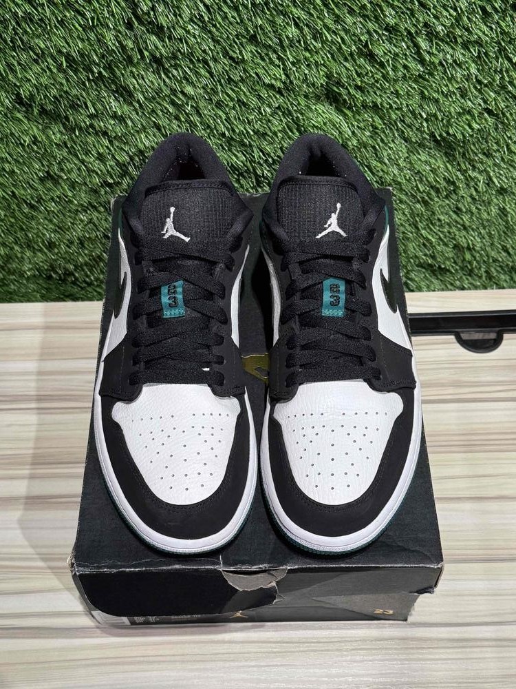Size 9.5M/11W - Jordan 1 Low White Black Mystic Green Sz 9.5