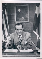 1956 New York City Lyndon Johnson American Flag Formal Wear 5X7 Vintage Photo