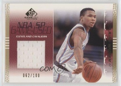 2003-04 SP Game Used Gold 62/100 Dajuan Wagner #10 0o9
