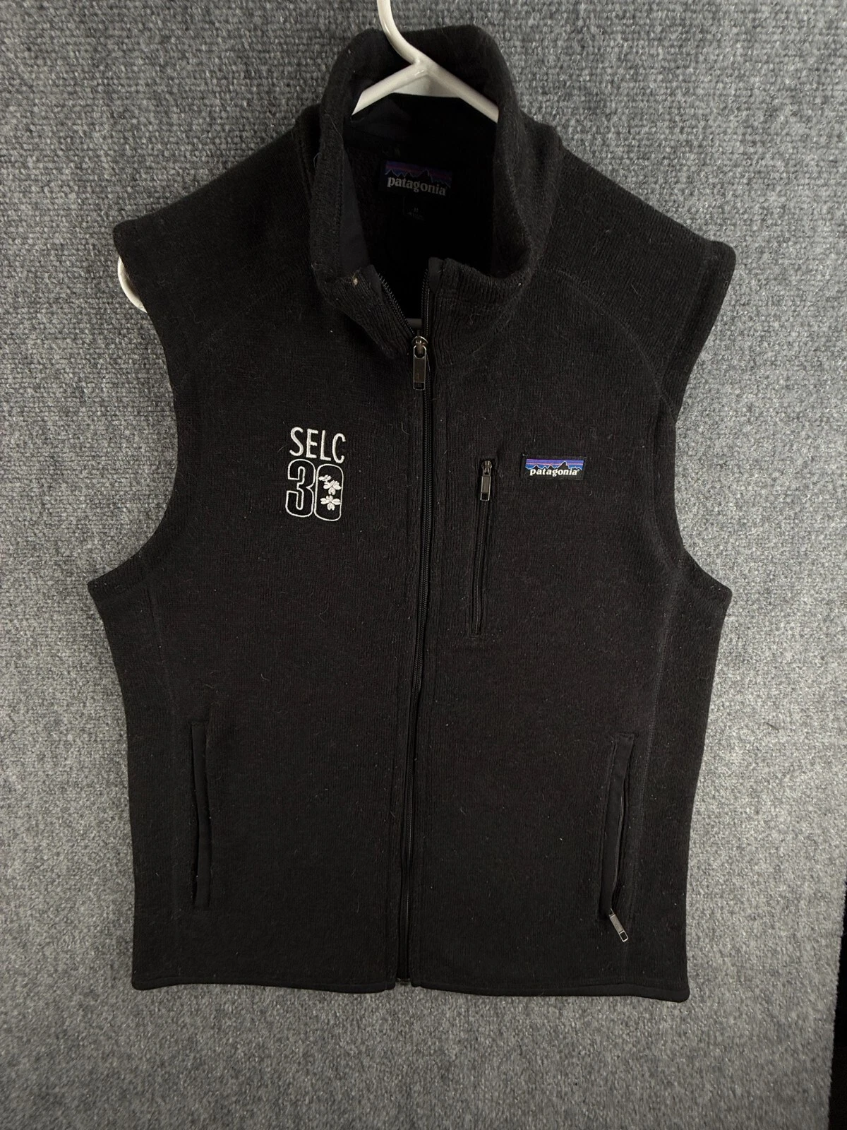 Patagonia Men Jacket Outdoors Black Fleece Vest Medium Full Zip Pockets Soft