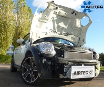AIRTEC Mini Cooper-S R56 verbesserter vorderer Ladeluftkühler FMIC