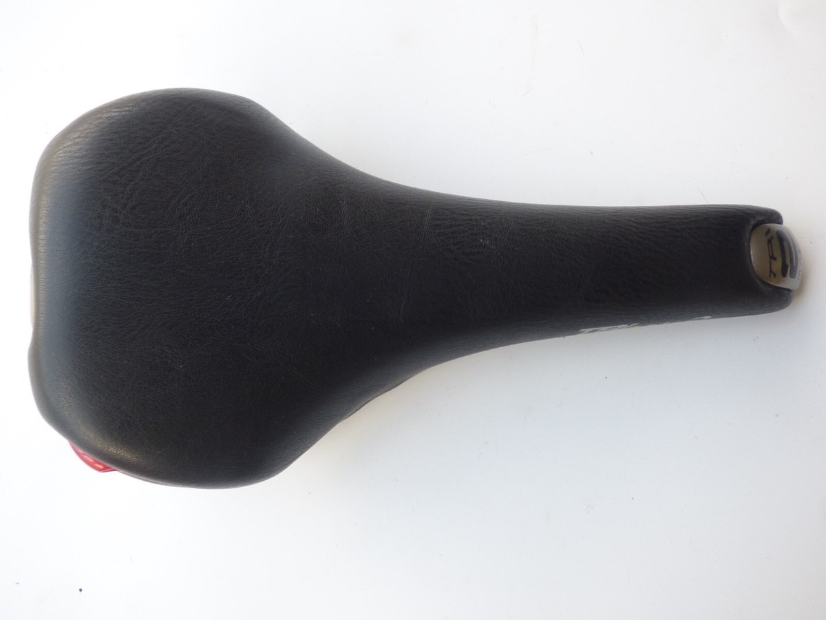 selle Italia サドル　Eddy Marckx TRi Matic NOS Selle Eddy Merckx Italia Tri-Matic 2 Saddle: Embroidered