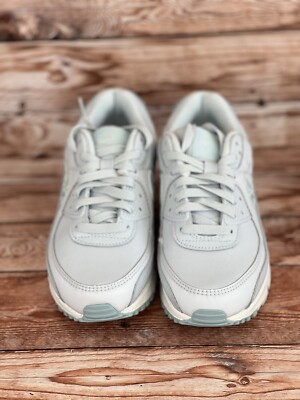 white camo air max 90