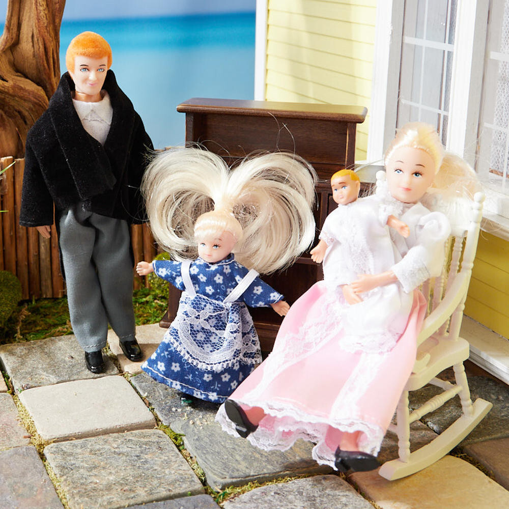 Family of 4 Victorian Miniature 1:12  Dollhouse Dolls