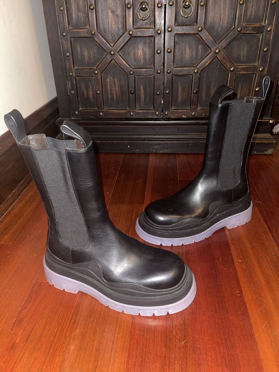 Bottega Veneta Clear Sole Tire Chelsea Leather Boots EU 39.5 Bottega Veneta Clear Sole Tire Chelsea Leather Boots EU 39.5