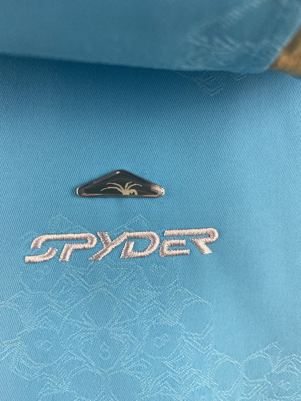 Picture 4 of 12