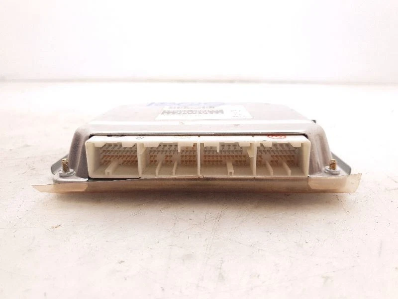 Toyota Corolla 2004 motor módulo de control electrónico montaje ECM Foto 4 de 4