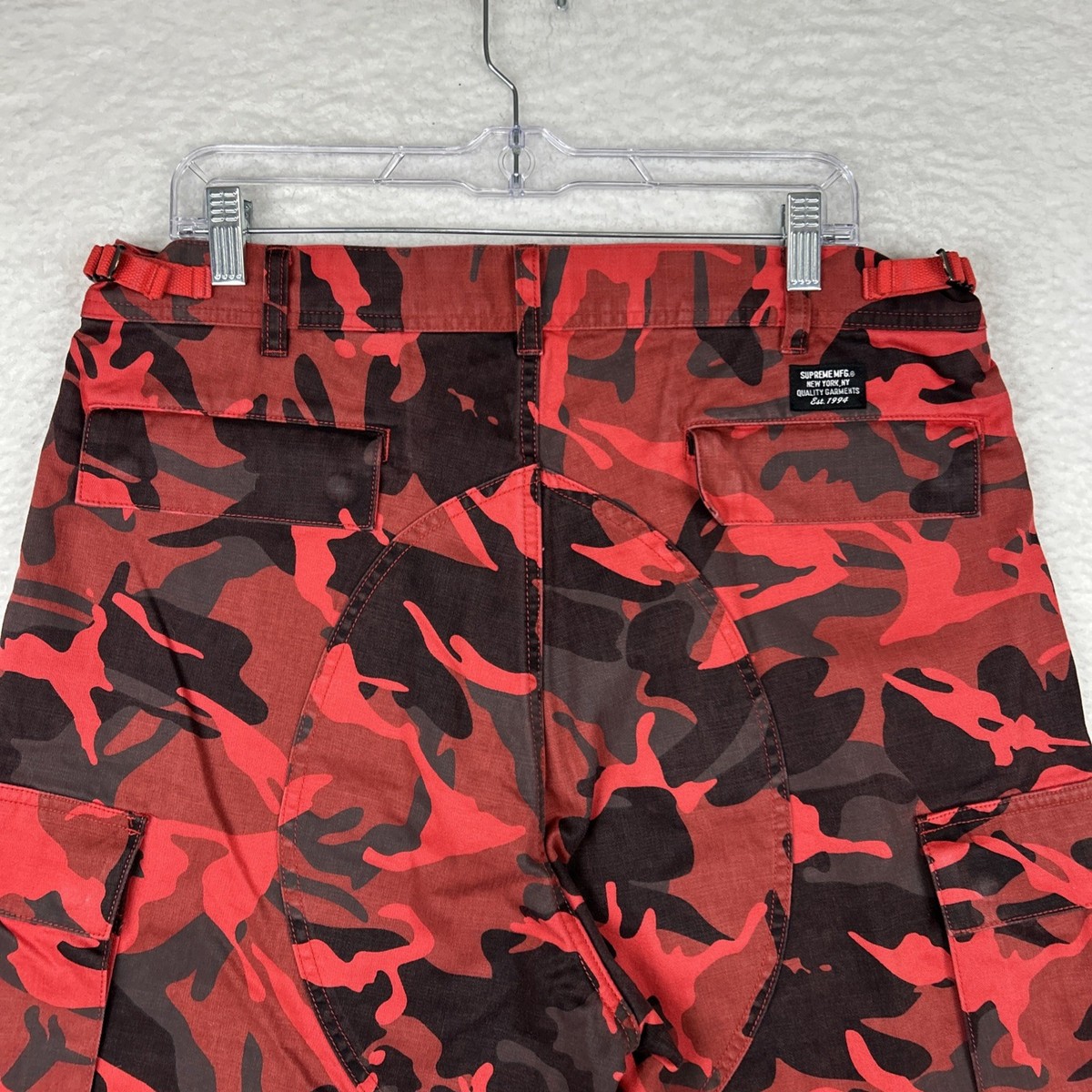 Supreme Cargo Shorts Red Camo 10” Inseam Button Fly Men's 32