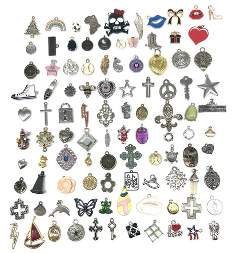100 New Vintage Pre-owned Charms. Mixed Materials You Get What Is Pictured (G2)
