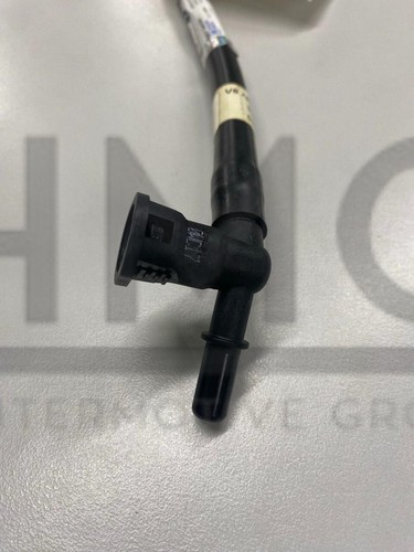 New Genuine Holden Fuel Return Hose VT VX VY VZ V8 & V6 92057523 - Picture 4 of 7