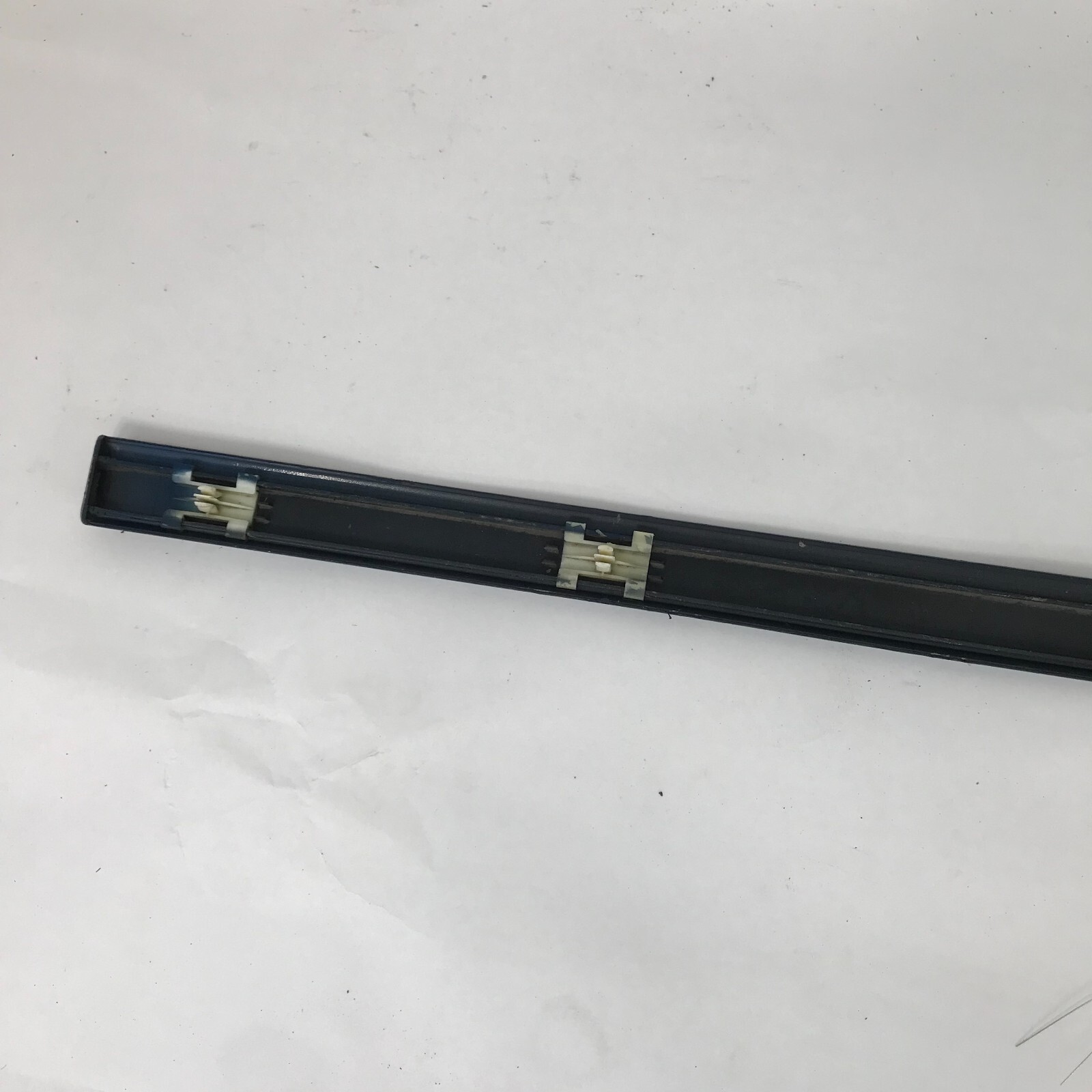 BMW E39 Kickstrip Bumper Moulding Door Front Right Titanium Silver 