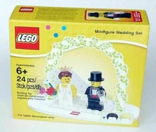LEGO 853340 Minifigure Wedding Cake Topper/Favor Set - see notes about packaging