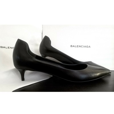 pointed kitten heels