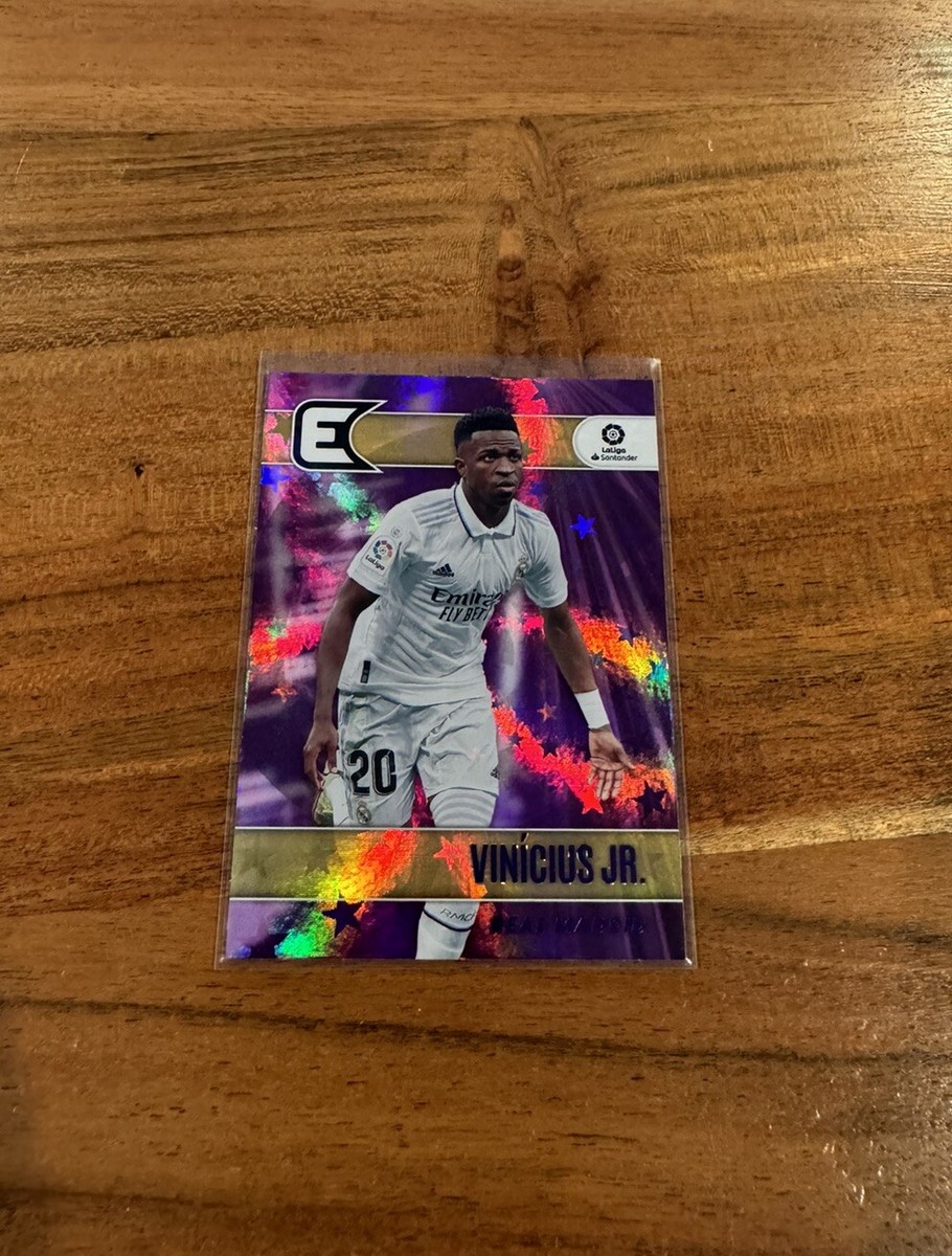 Vinicius Junior 2022-23 Panini Chronicles Liga Essentials Purple