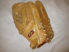 Easton EX1300 RHT Baseball Glove 13"
