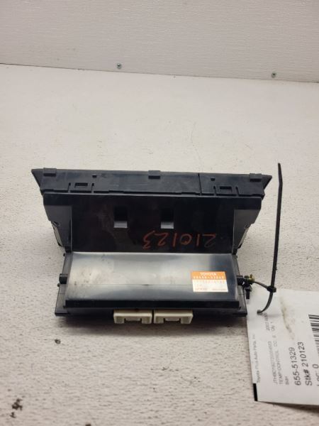 LEXUS IS300 エアコンコントロールパネル カナダ 2002-2005 Lexus IS300 OEM Climate Control Module Connectors