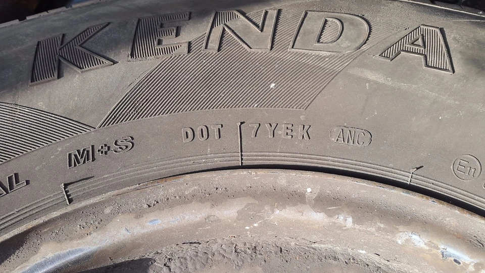 Hyundai Galloper II Mitsubishi Galloper Nissan Terrano Stahlfelge 7 J - Bild 4 von 4